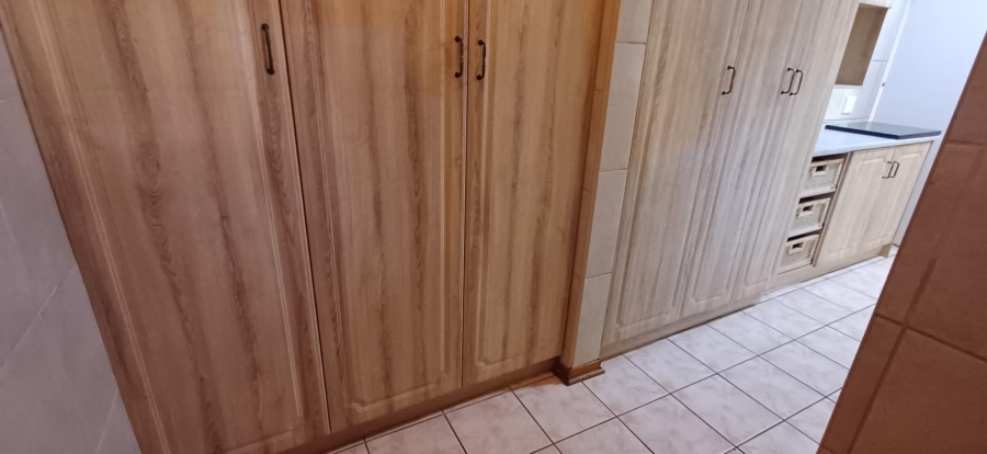To Let 3 Bedroom Property for Rent in Panorama Free State